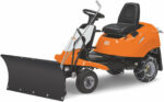 STIHL Aufsitzmäher RT 4082 Winterpaket mit Schneeschild und Schneeketten