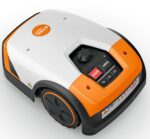STIHL kabelgeführter Mähroboter iMOW 3 – für kleine Rasenflächen – Bild 3